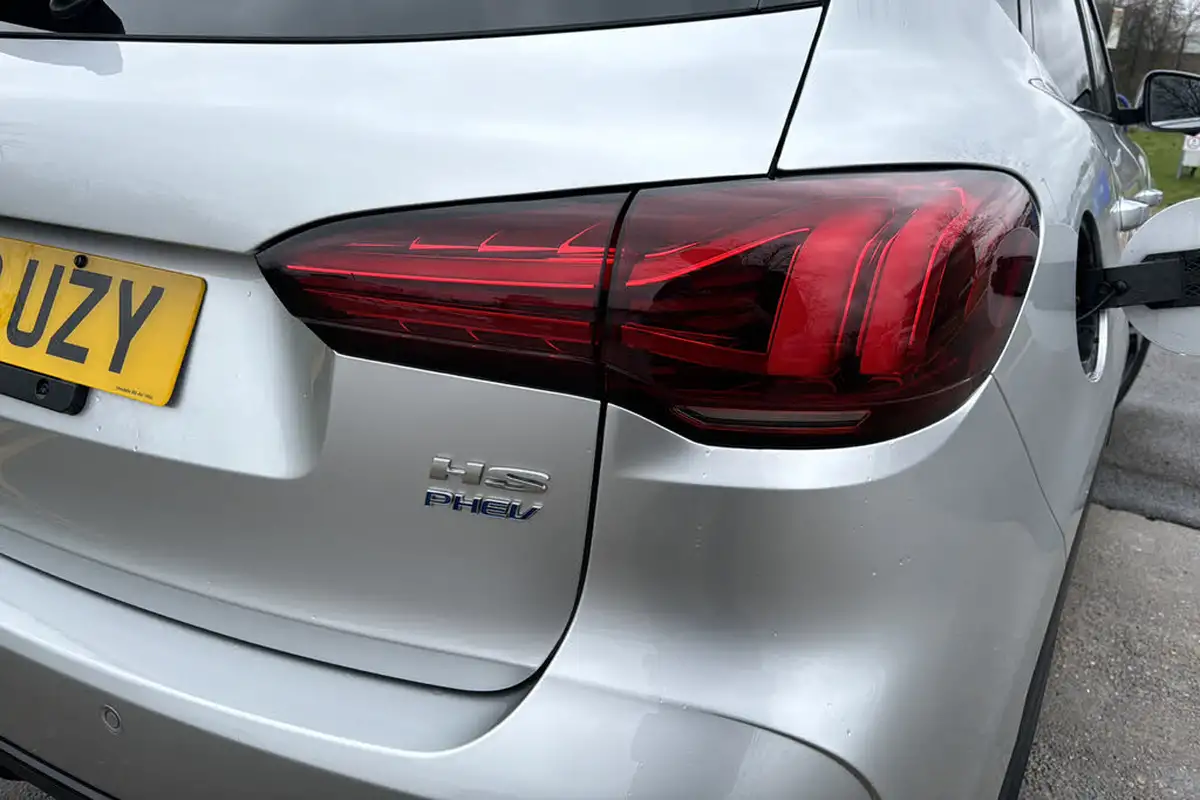 2023-mg-hs-15t-gdi-trophy-258ps-plug-in-hybrid-auto-big-29