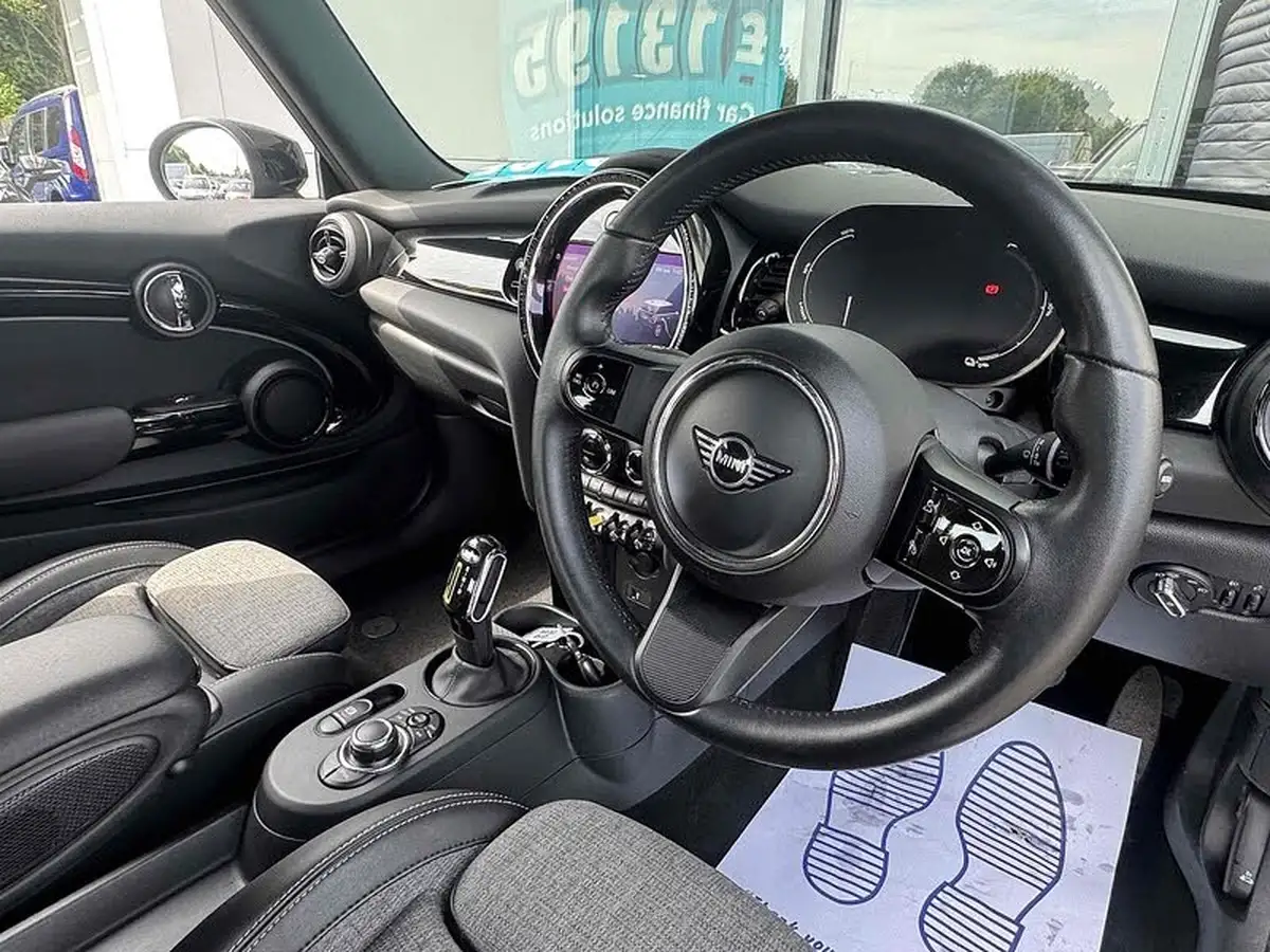 2022-mini-cooper-e-cooper-s-2-big-21