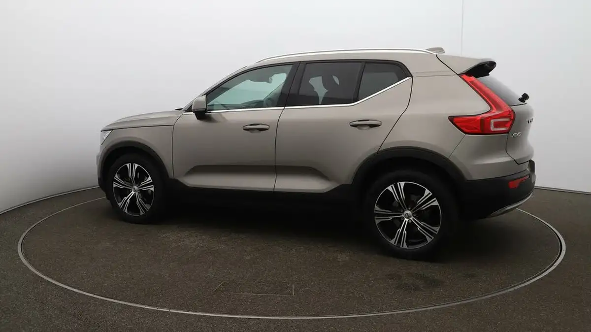 2020-volvo-xc40-20-b4-inscription-pro-big-44