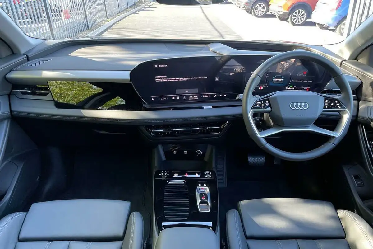 2024-audi-q6-e-tron-big-2