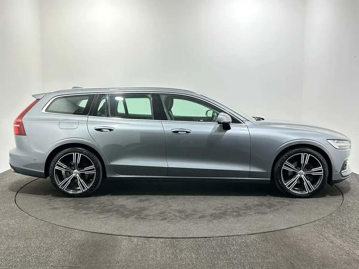 2018-volvo-v60-20td-d4-inscription-pro-geartronic-big-8