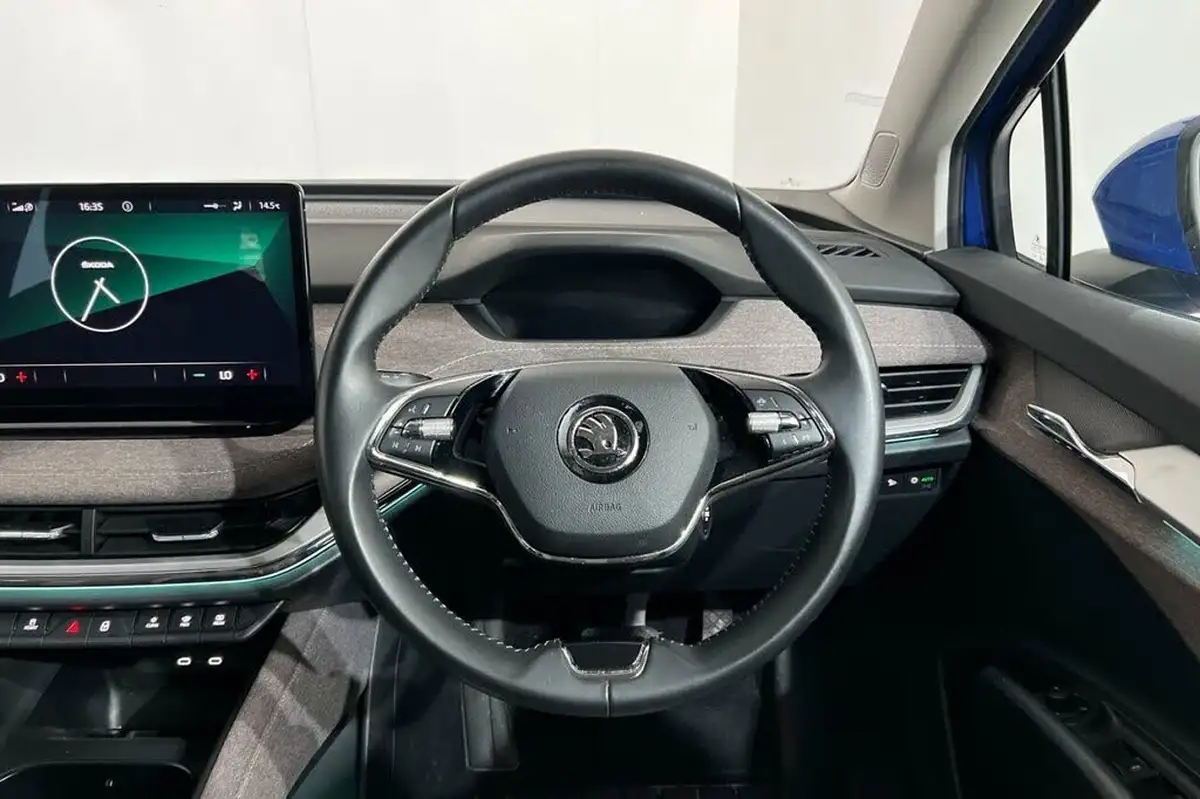 2022-skoda-enyaq-e-60-big-14