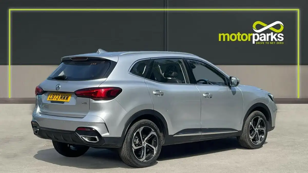 2023-mg-hs-15t-gdi-se-162ps-dct-big-2