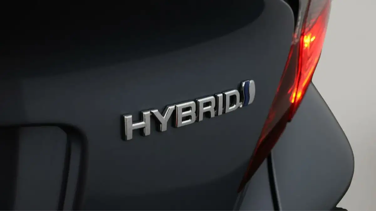 2020-toyota-c-hr-18-vvt-i-icon-parking-pack-big-21