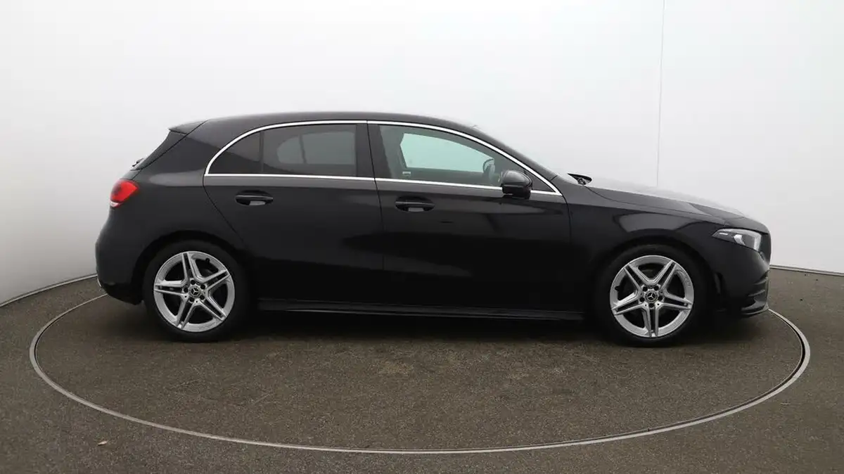 2020-mercedes-benz-a-class-13-a180-amg-line-executive-hatchback-5d-7g-dct-big-48