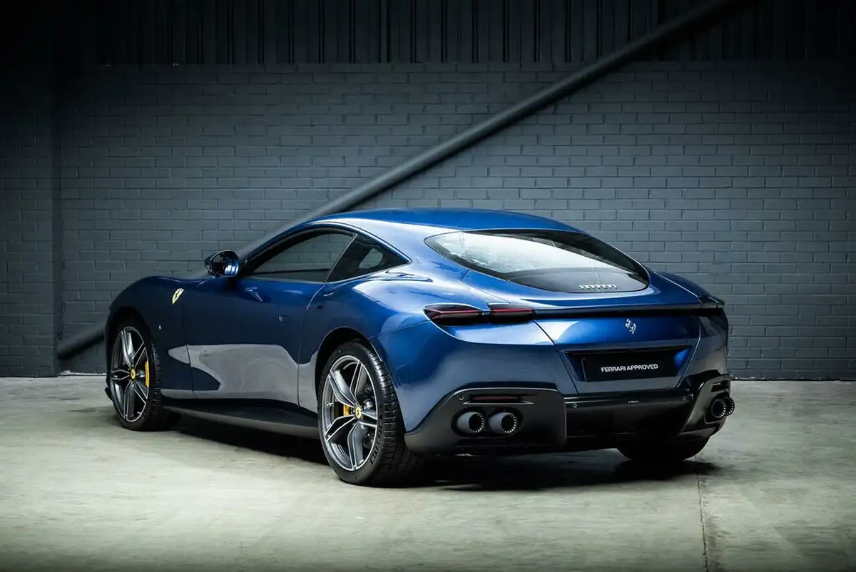 2022-ferrari-roma-38t-v8-f1-dct-ss-620ps-coupe-big-11