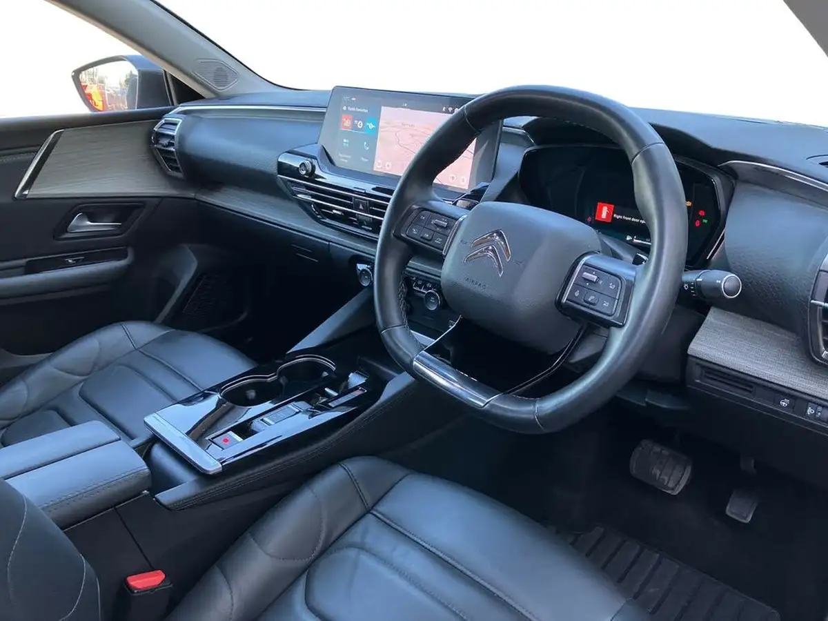 2022-citroen-c5-x-12-puretech-shine-big-15