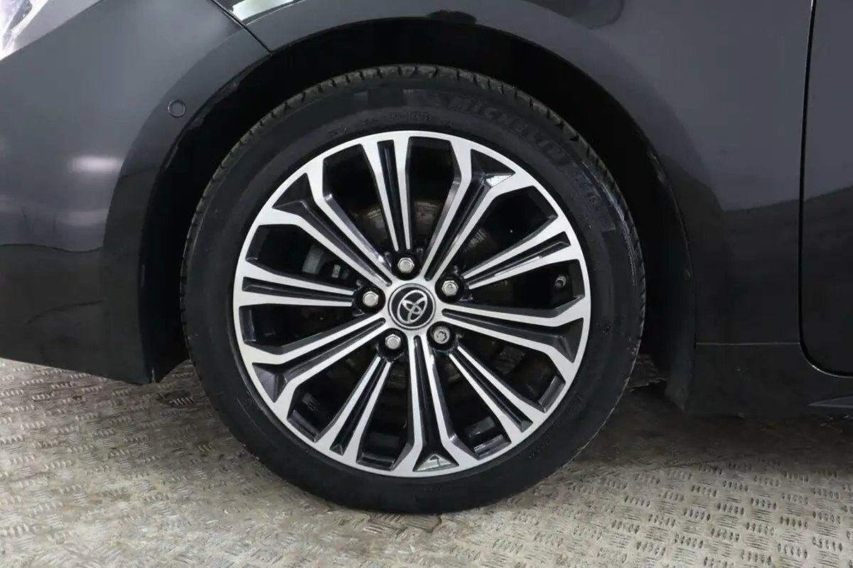 2019-toyota-corolla-18-vvt-i-design-trk-hatchback-5d-big-29
