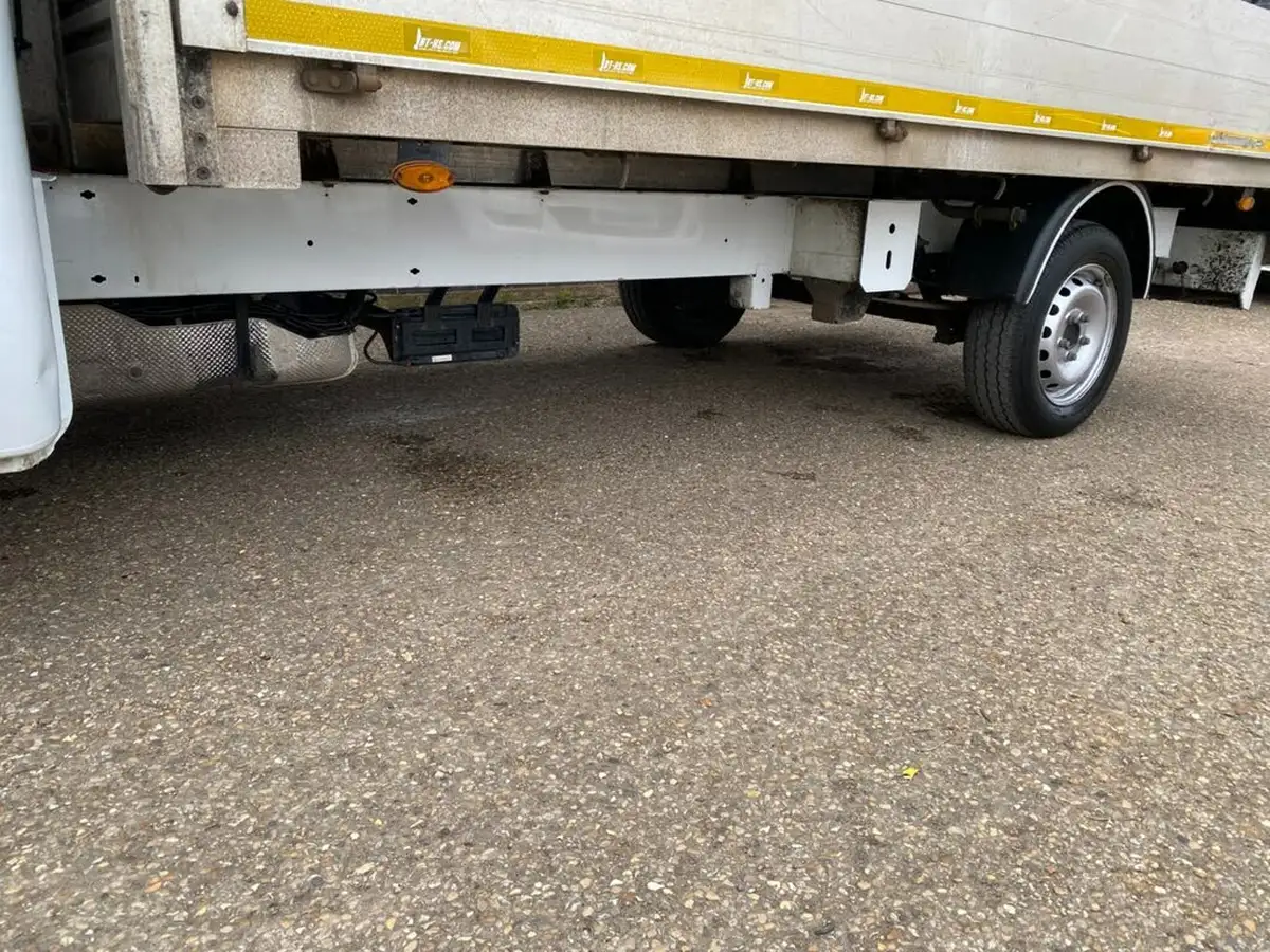 2021-renault-master-23dci-ll35-150-business-energy-chassis-cab-big-17
