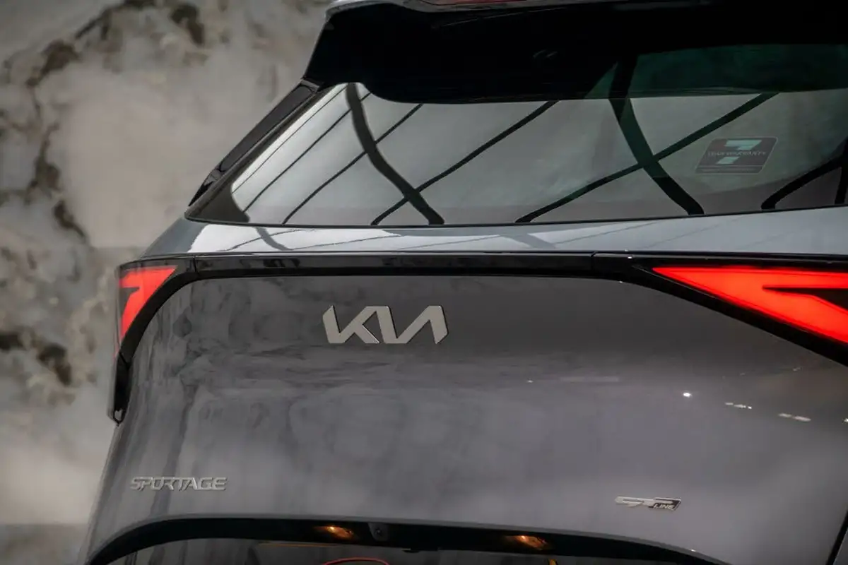 2023-kia-sportage-16-t-gdi-gt-line-s-261bhp-awd-phev-auto-big-54
