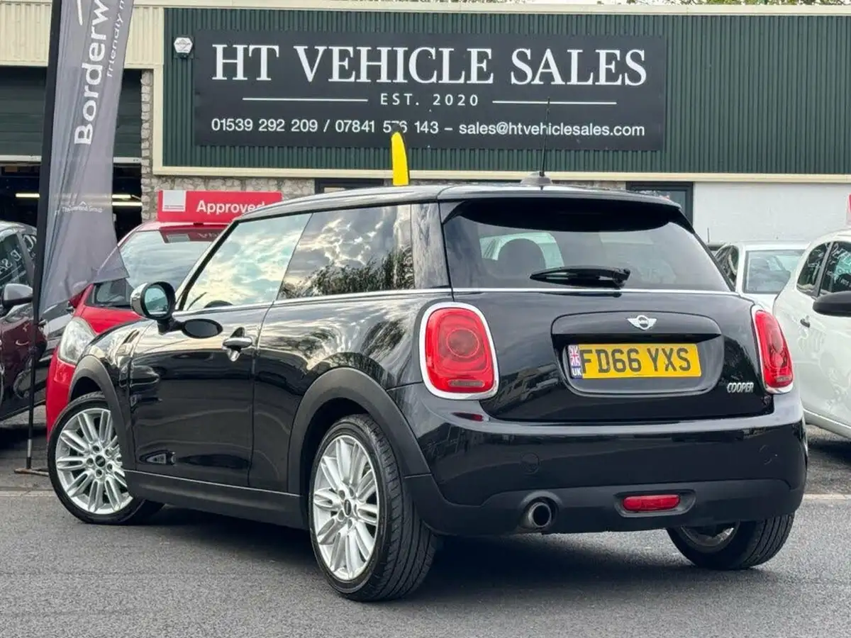 2016-mini-cooper-15-cooper-ss-hatchback-3d-big-3