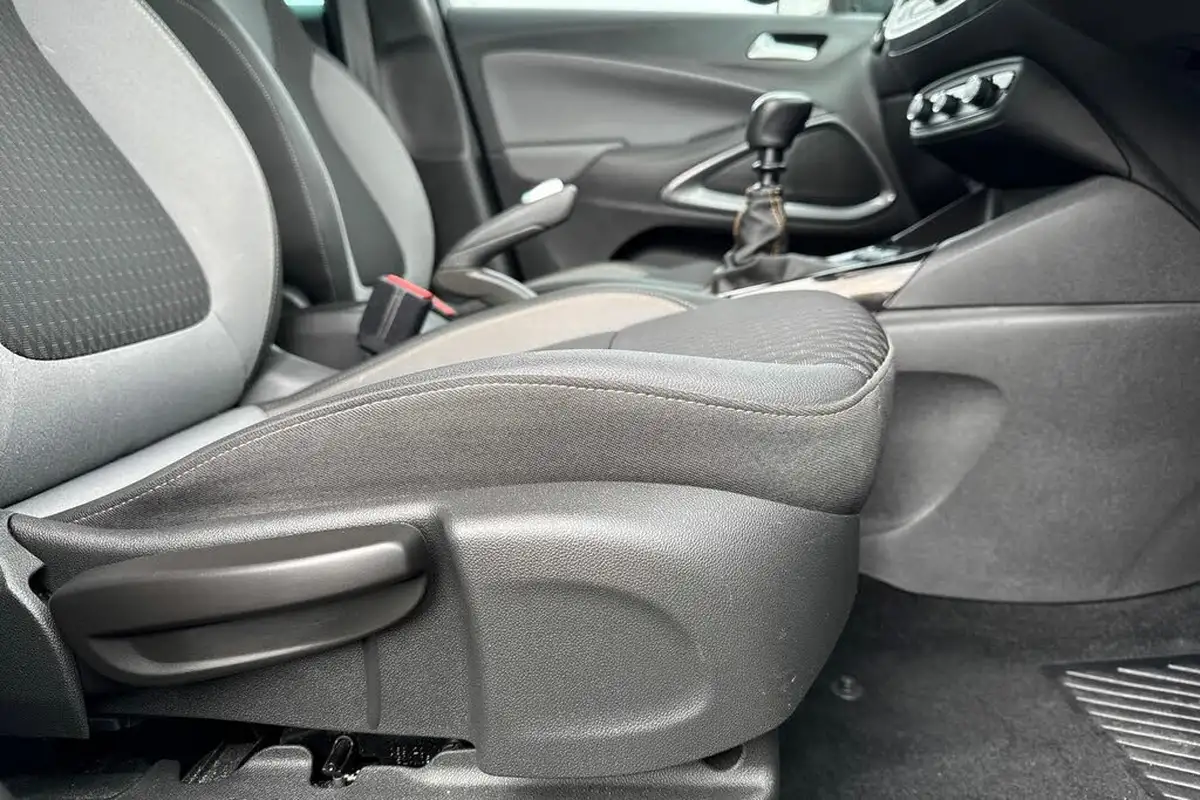 2021-vauxhall-crossland-x-12i-elite-big-21