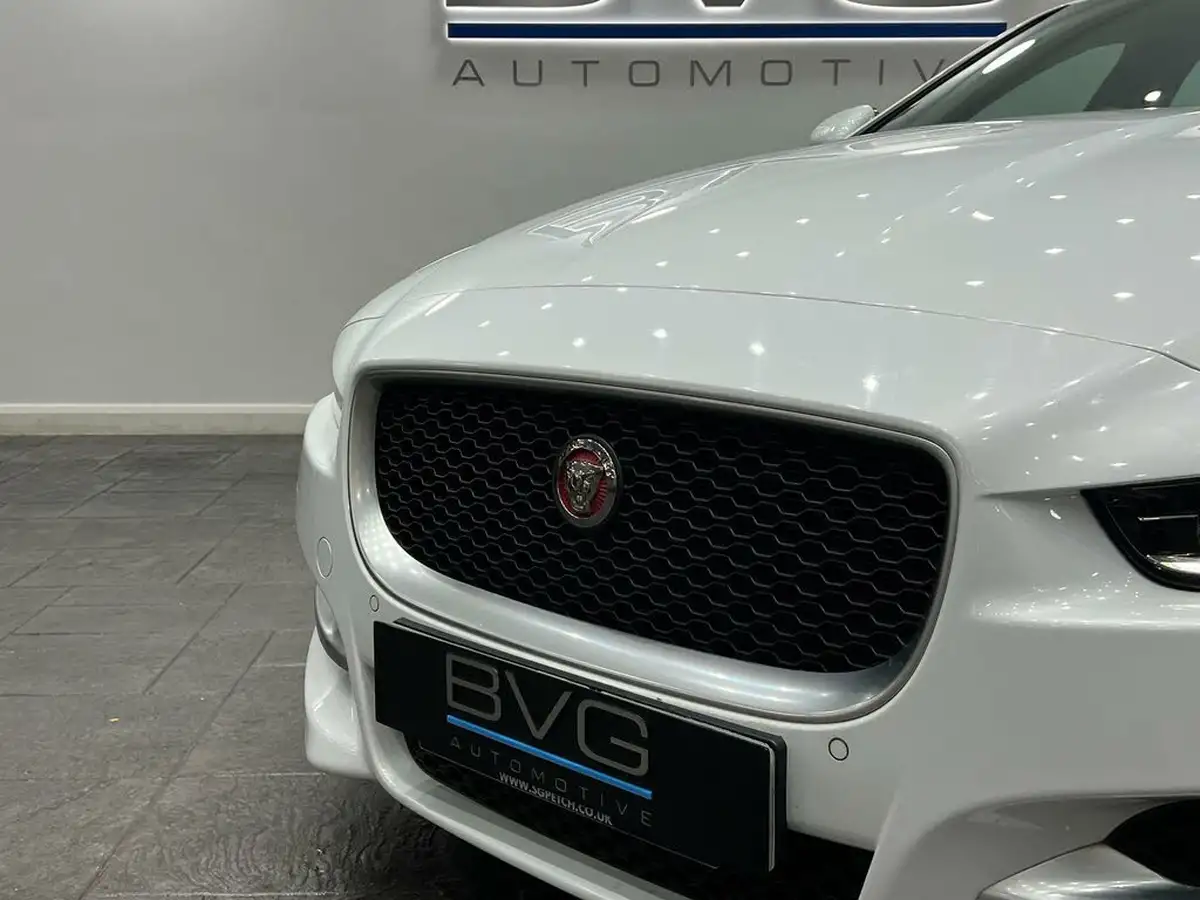 2015-jaguar-xe-20td-r-sport-180ps-auto-big-13