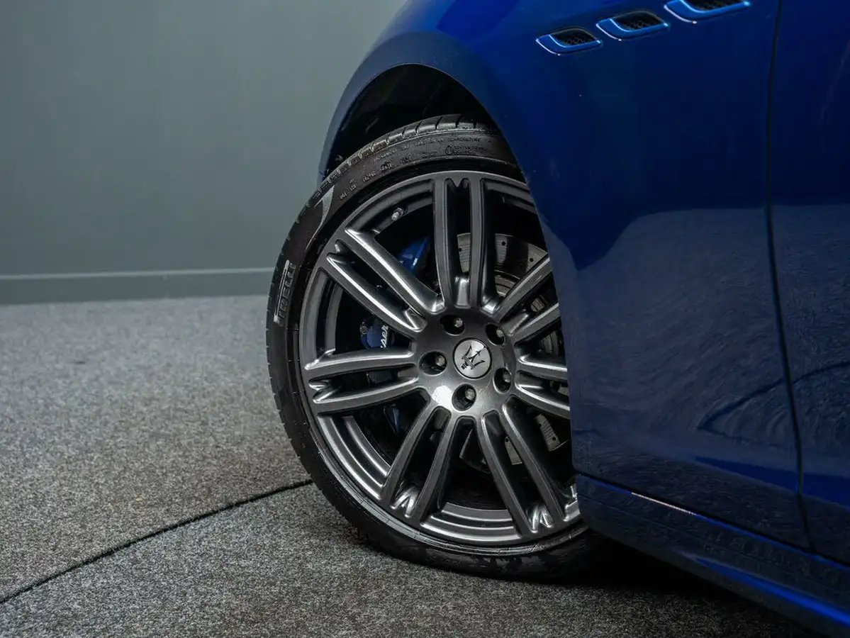 2022-maserati-ghibli-20-gt-1998cc-big-10