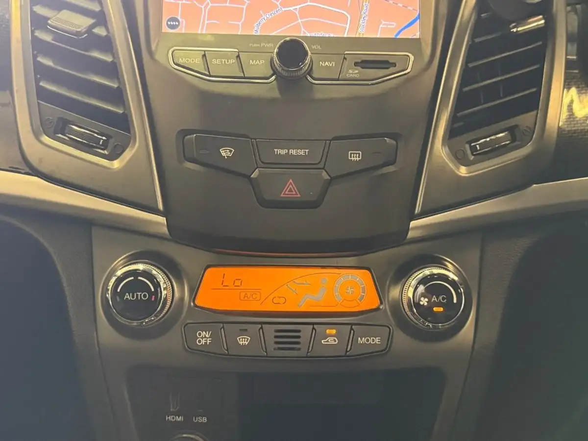 2019-kgm-ssangyong-korando-22td-ultimate-big-59