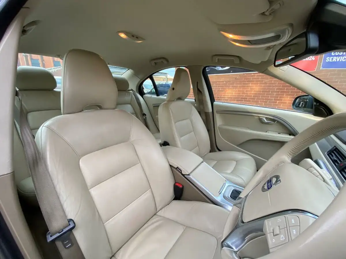 2013-volvo-s80-16td-d2-se-lux-big-27