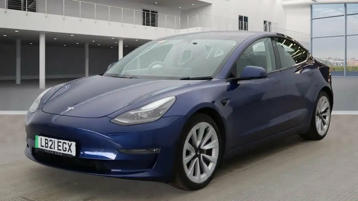2021-tesla-model-3-e-long-range-4x4-big-5