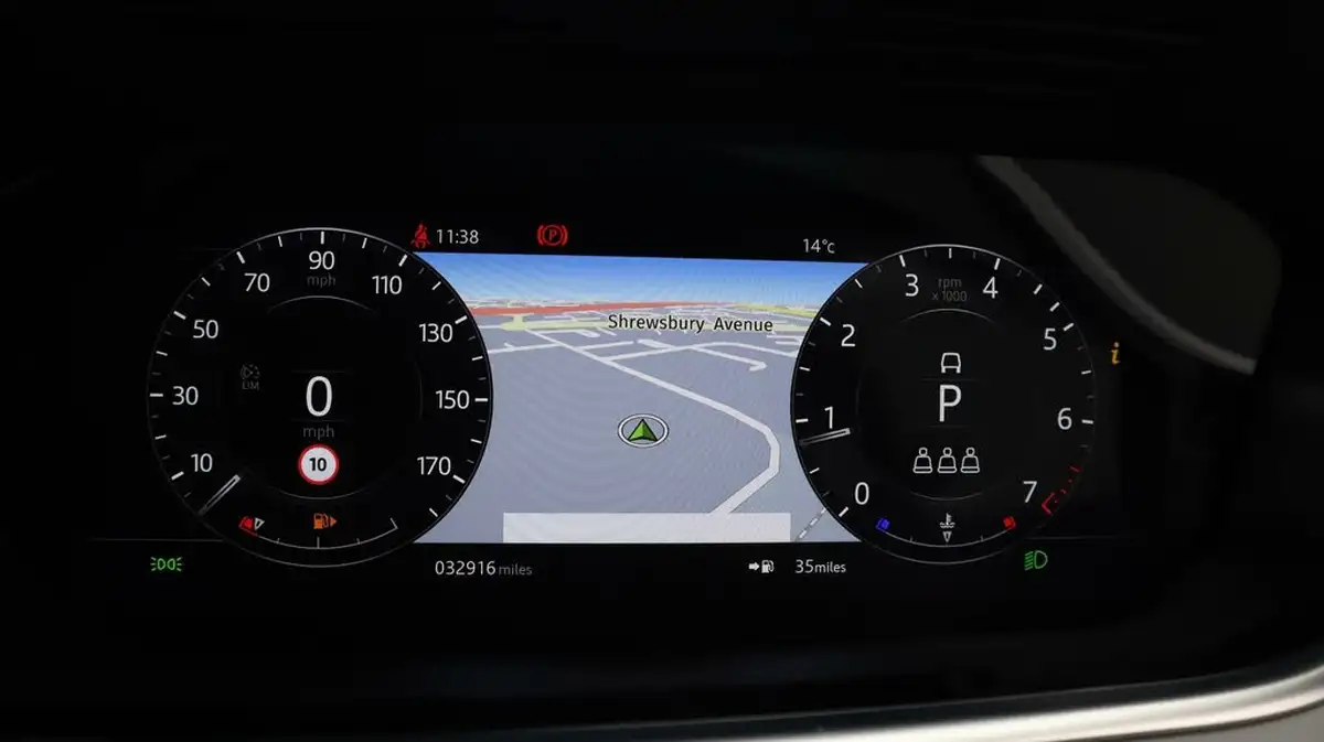 2020-land-rover-range-rover-evoque-20-p200-hse-200bhp-big-10