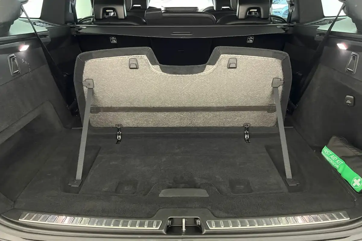 2022-volvo-xc90-20td-b5-r-design-big-36