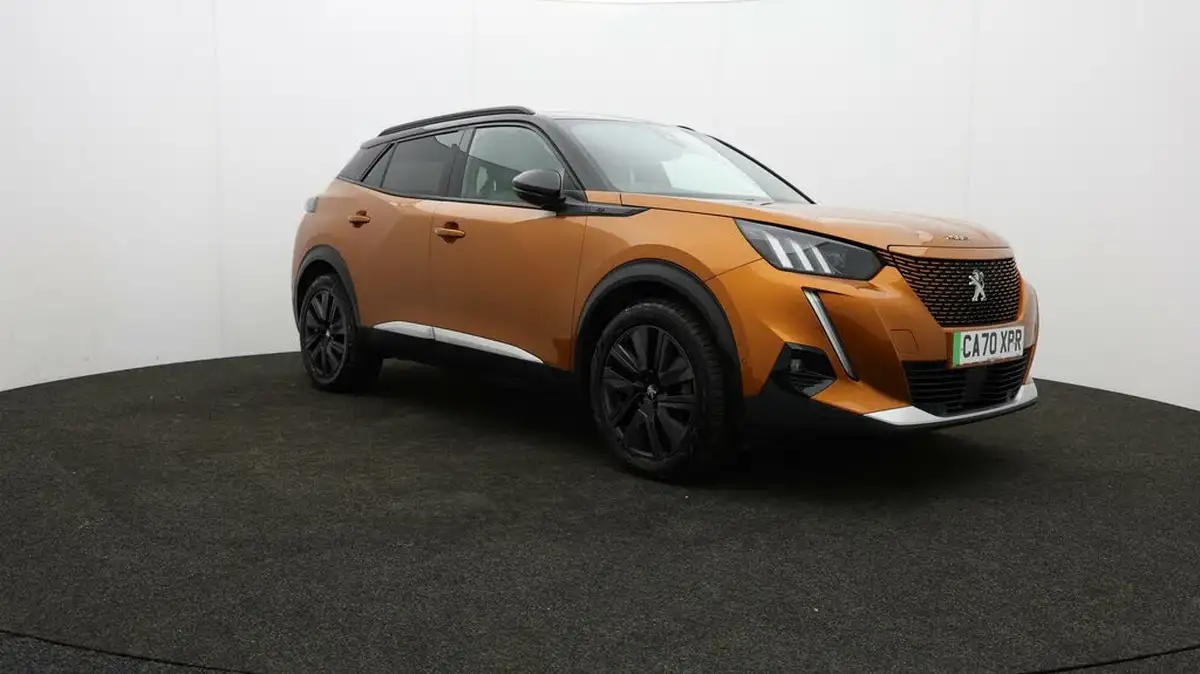 2021-peugeot-2008-suv-e-gt-big-74