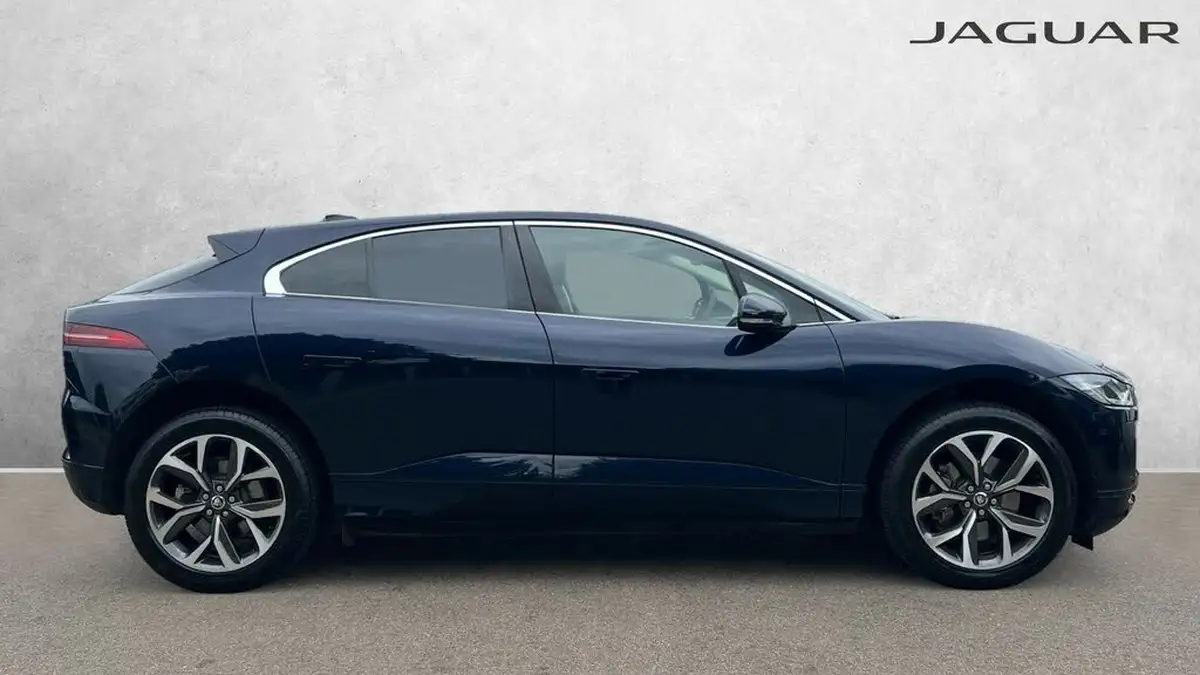 2023-jaguar-i-pace-ev400-r-dynamic-hse-black-big-4