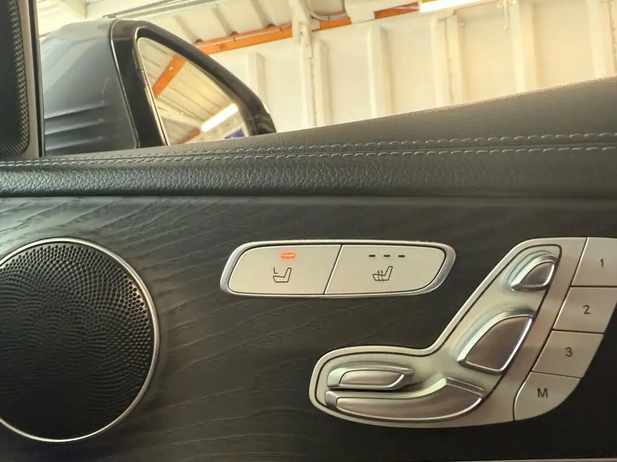 2019-mercedes-benz-e-class-20d-e220d-amg-line-saloon-4d-plus-big-35