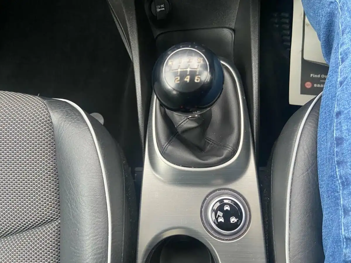 2017-fiat-500x-16multijet-cross-big-18