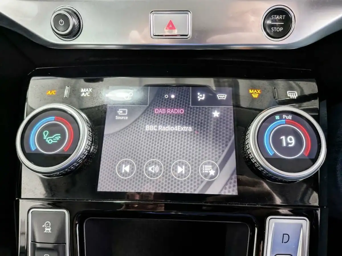 2020-jaguar-i-pace-ev400-s-big-26