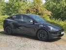 2022-tesla-model-y-e-long-range-small-4