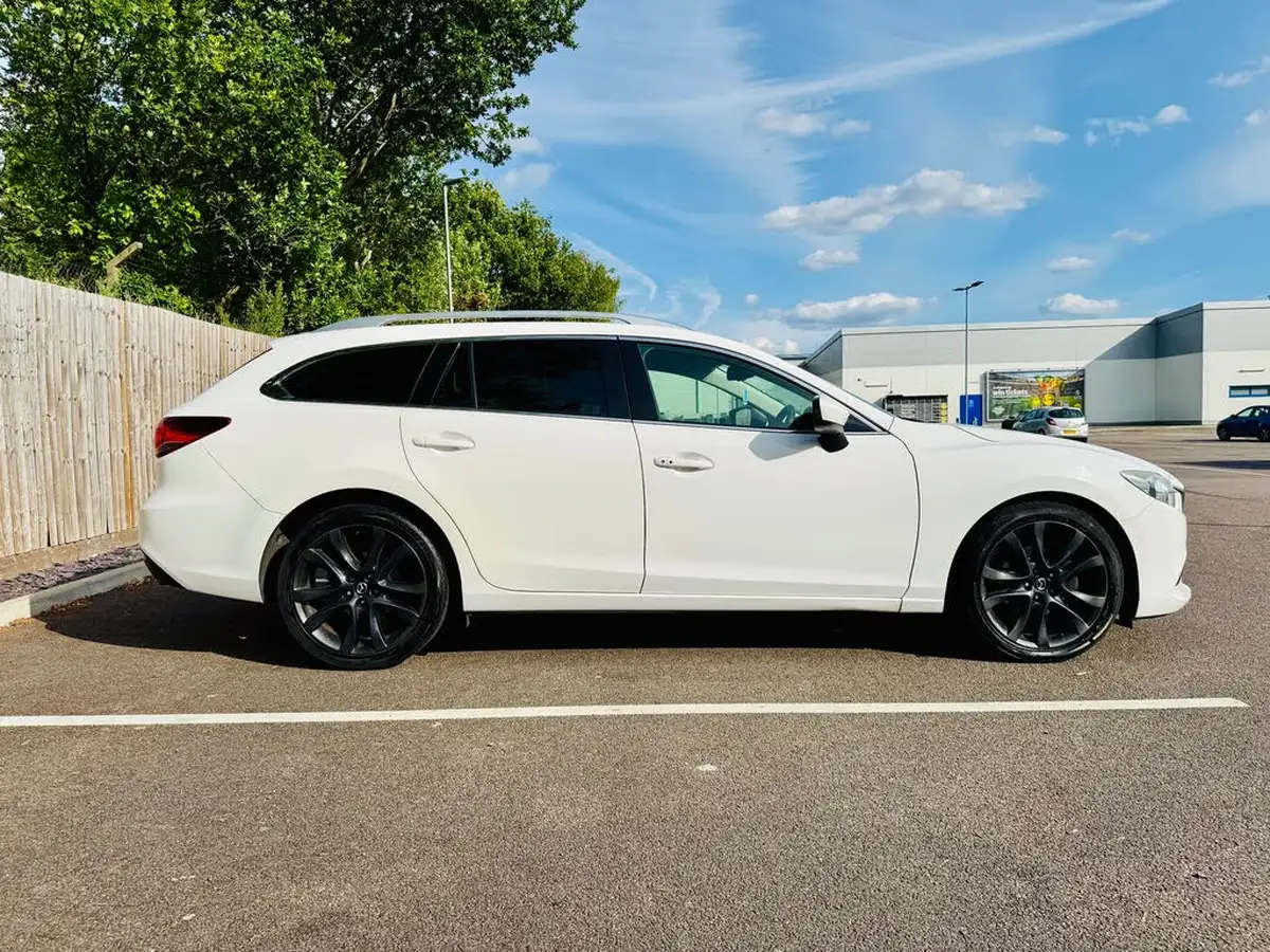 2014-mazda-mazda6-22td-sport-175ps-nav-tourer-5d-auto-big-39
