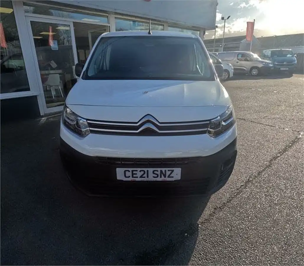 2021-citroen-berlingo-15bluehdi-650-enterprise-ss-big-1