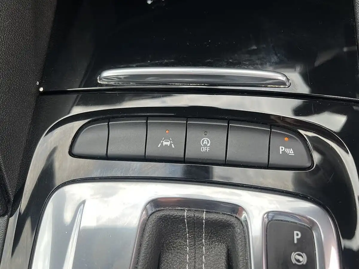 2019-vauxhall-insignia-grand-sport-15-turbo-sri-vx-line-nav-ss-auto-big-22