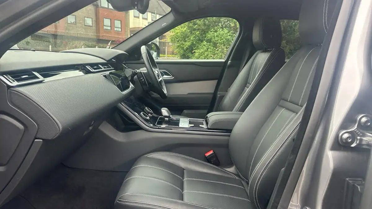 2023-land-rover-range-rover-velar-20-p400e-r-dynamic-se-big-2