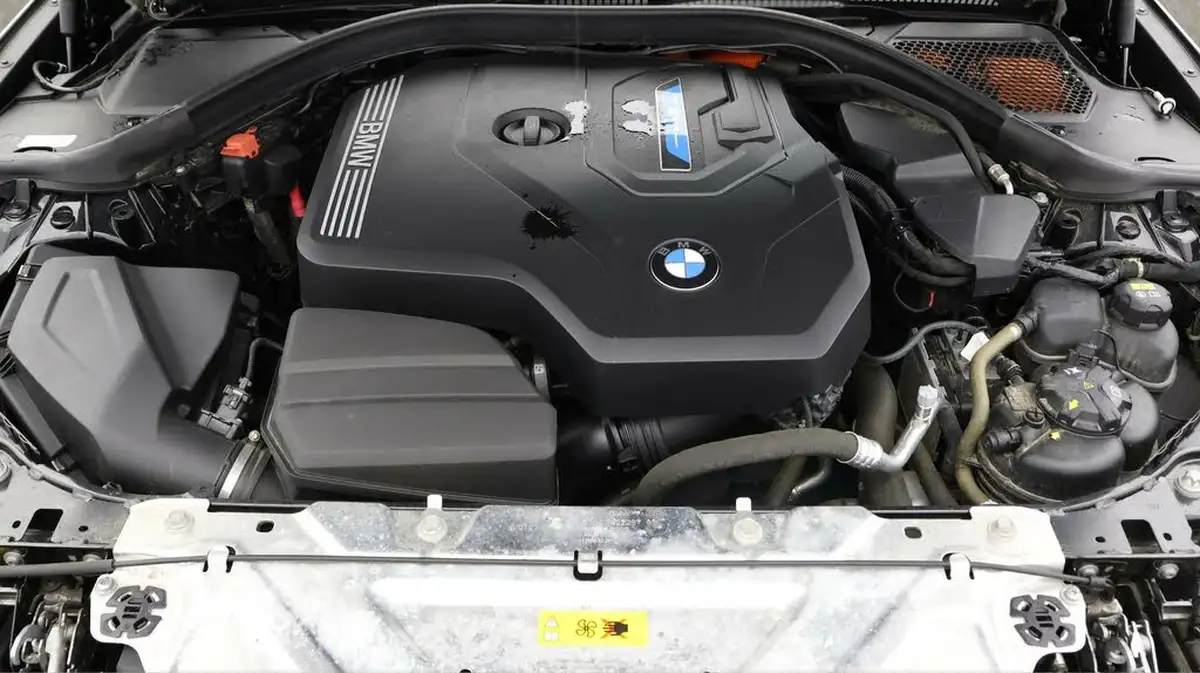 2021-bmw-3-series-20-330e-m-sport-tech-packpro-pack-saloon-4d-big-18