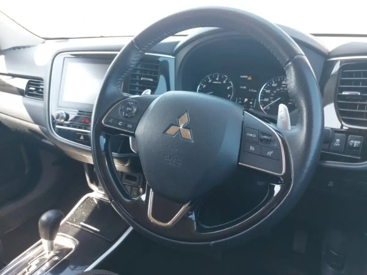 2019-mitsubishi-outlander-20-design-big-6