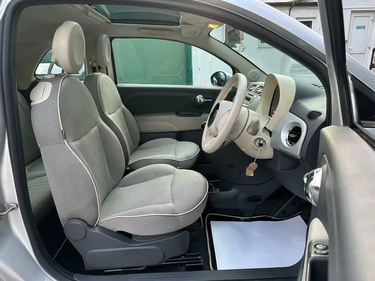 2011-fiat-500-12-lounge-big-36