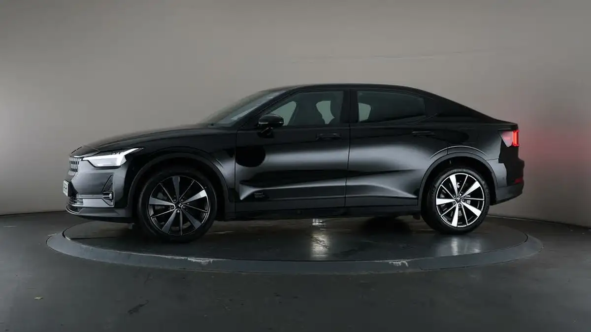 2021-polestar-polestar-2-e-ps2-300kw-long-dual-big-39