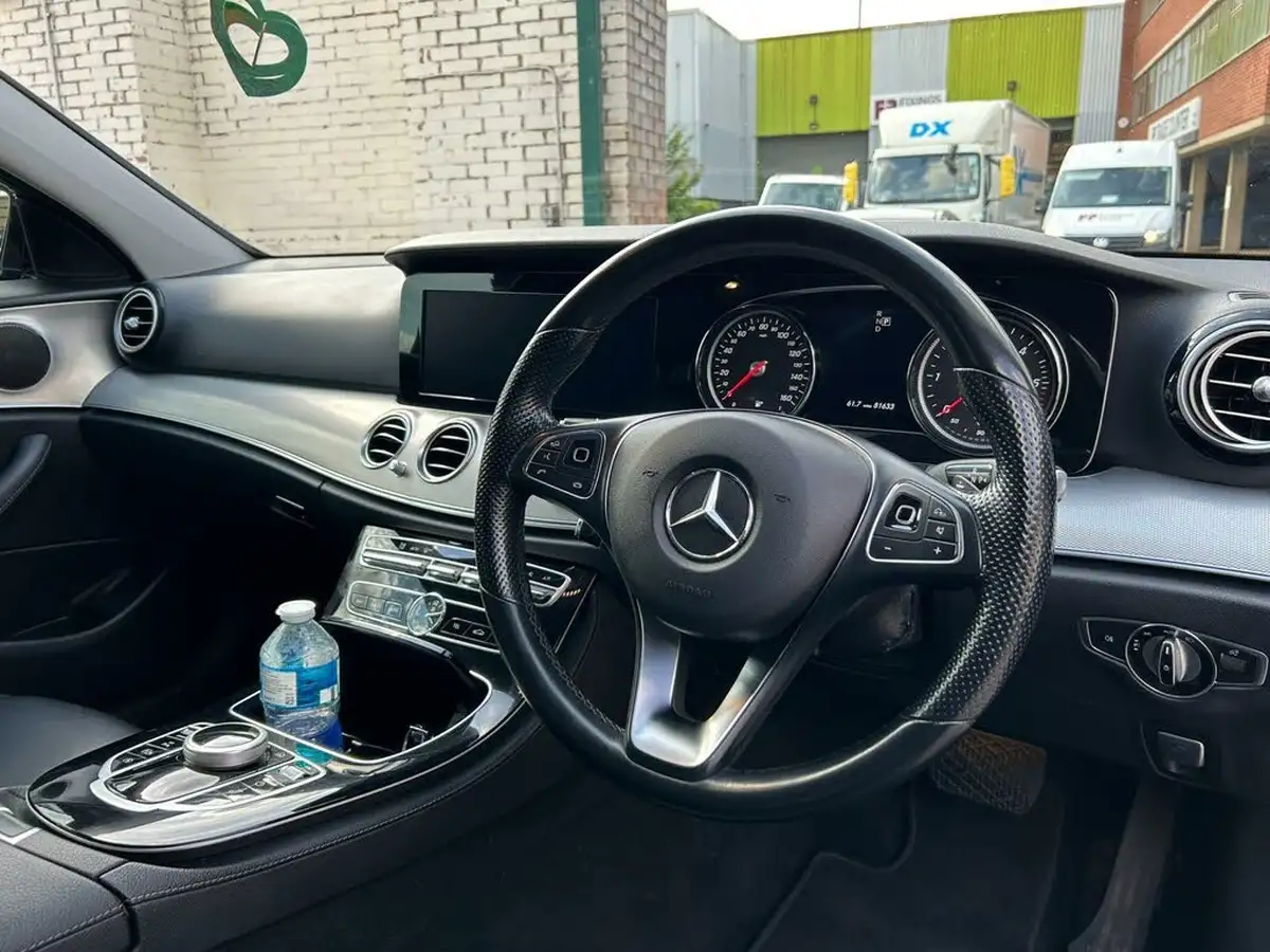 2018-mercedes-benz-e-class-20d-e220d-se-ss-estate-5d-big-10