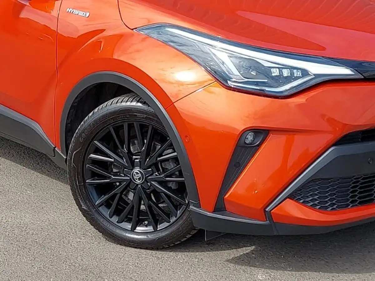 2020-toyota-c-hr-20-vvt-i-orange-edition-big-8