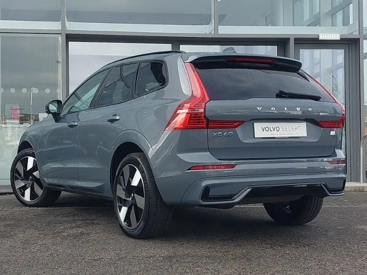 2024-volvo-xc60-20-b5-plus-big-1