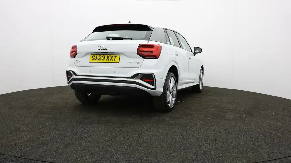 2023-audi-q2-15-35-tfsi-s-line-tronic-big-74