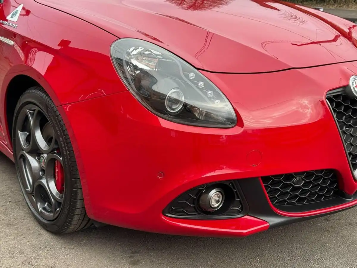 2017-alfa-romeo-giulietta-17-veloce-big-47