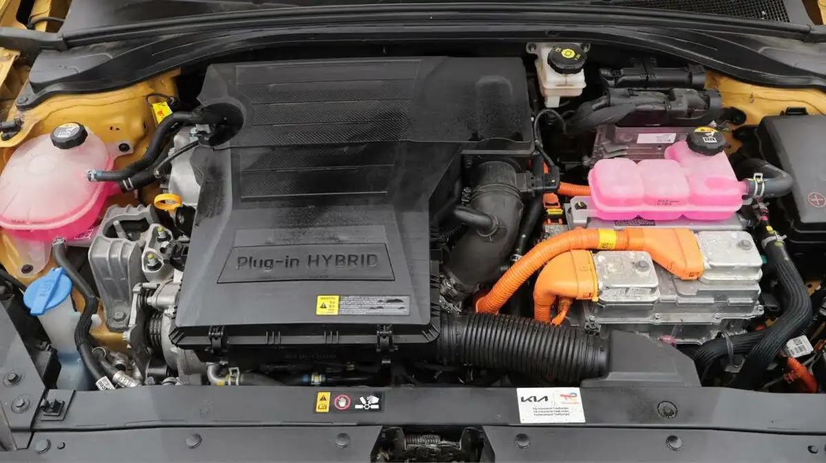 2022-kia-xceed-16-gdi-4-big-19