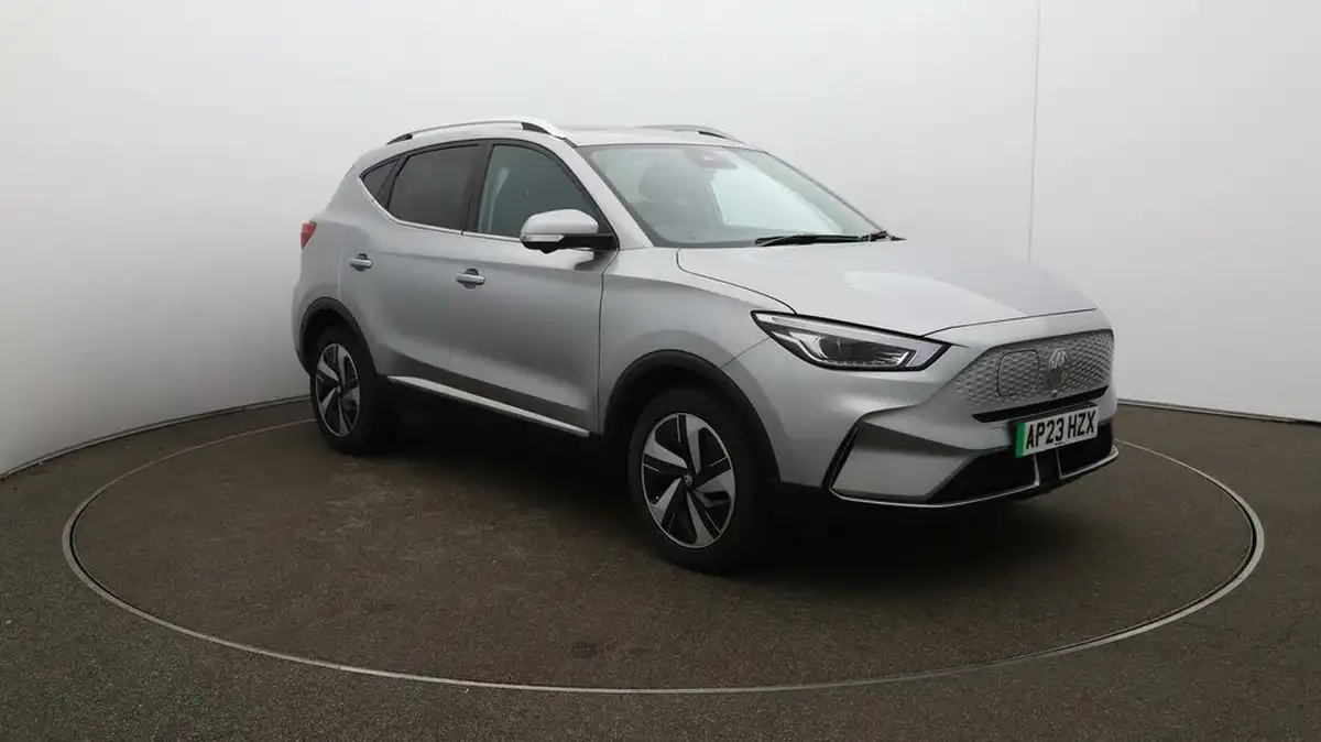 2023-mg-zs-suv-e-trophy-ev-176ps-big-45