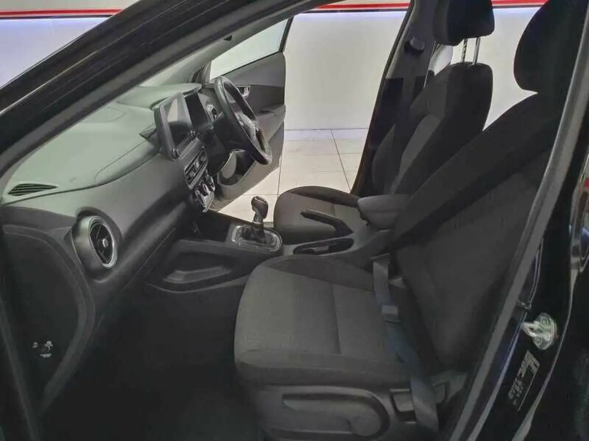 2021-hyundai-kona-10-t-gdi-se-connect-big-18