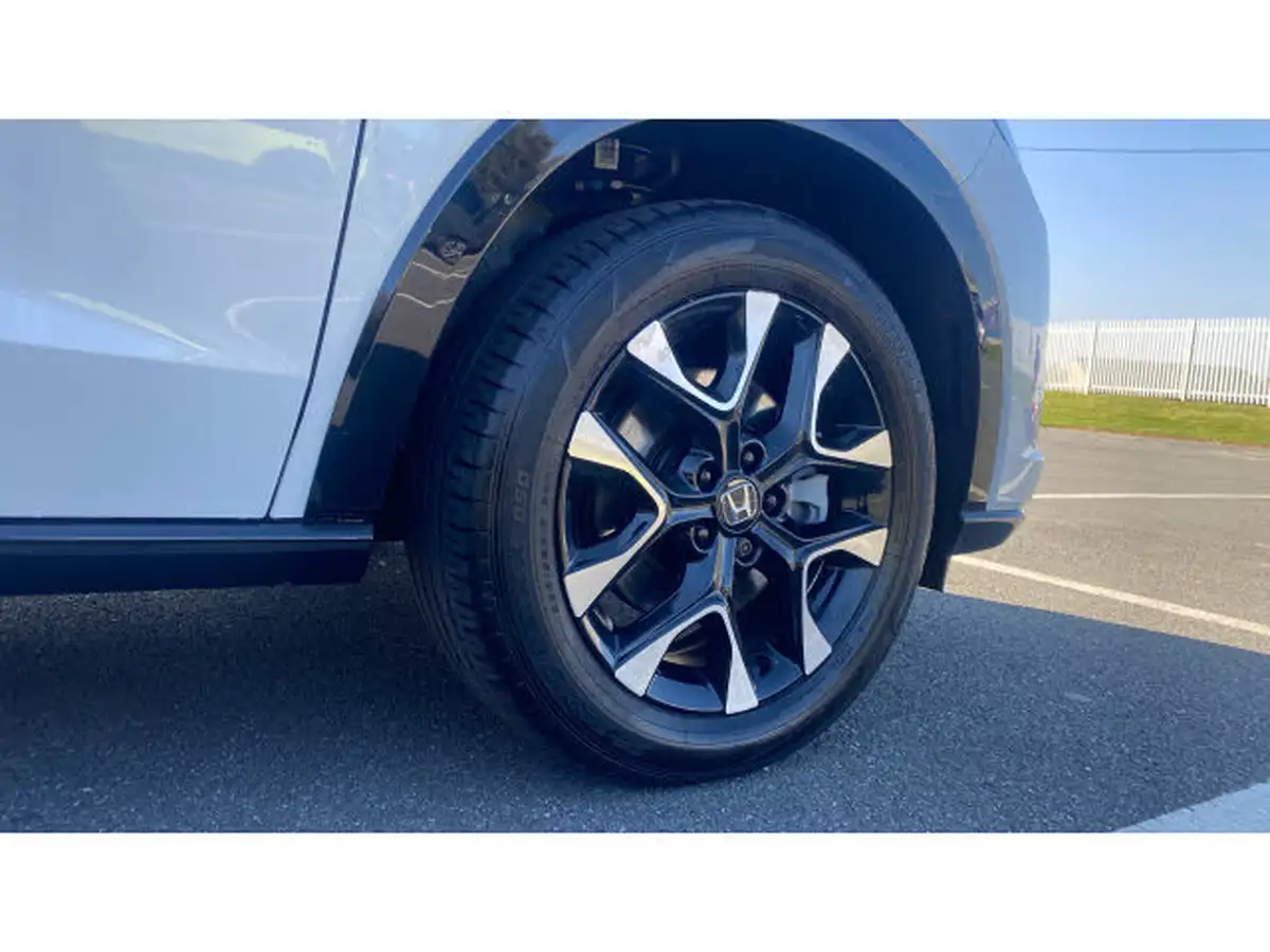 2025-honda-zr-v-20-i-mmd-advance-big-8