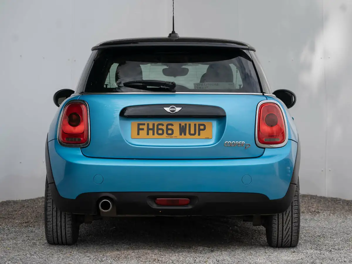 2016-mini-cooper-15td-cooper-d-ss-hatchback-3d-big-13