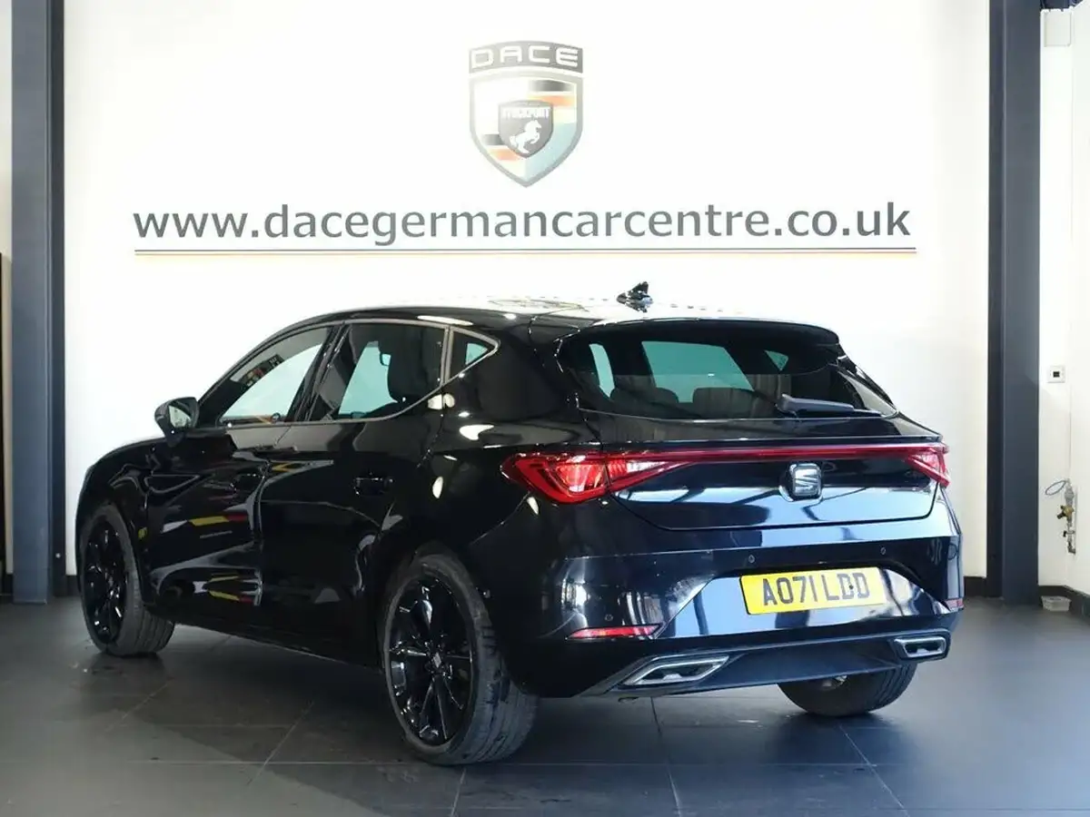 2021-seat-leon-15-tsi-evo-fr-sport-130ps-hatchback-big-7