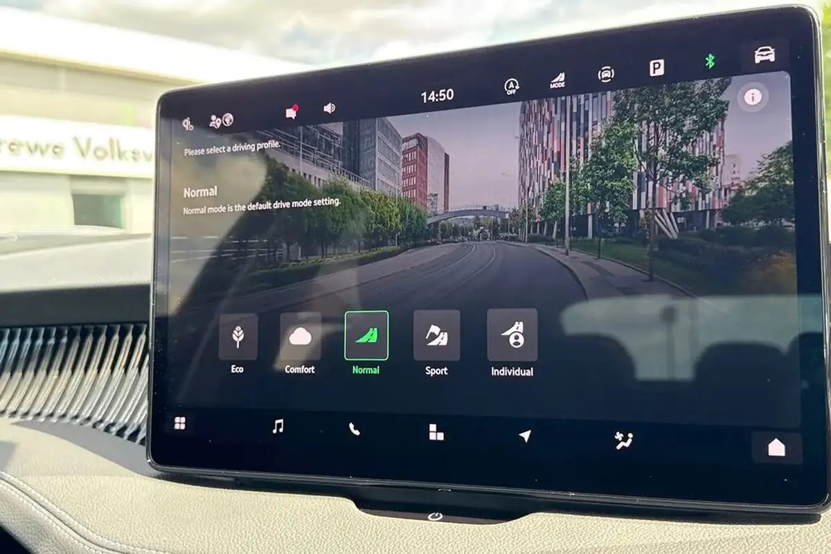 2025-skoda-superb-20tdi-laurin-klement-193ps-4x4-hatchback-big-32