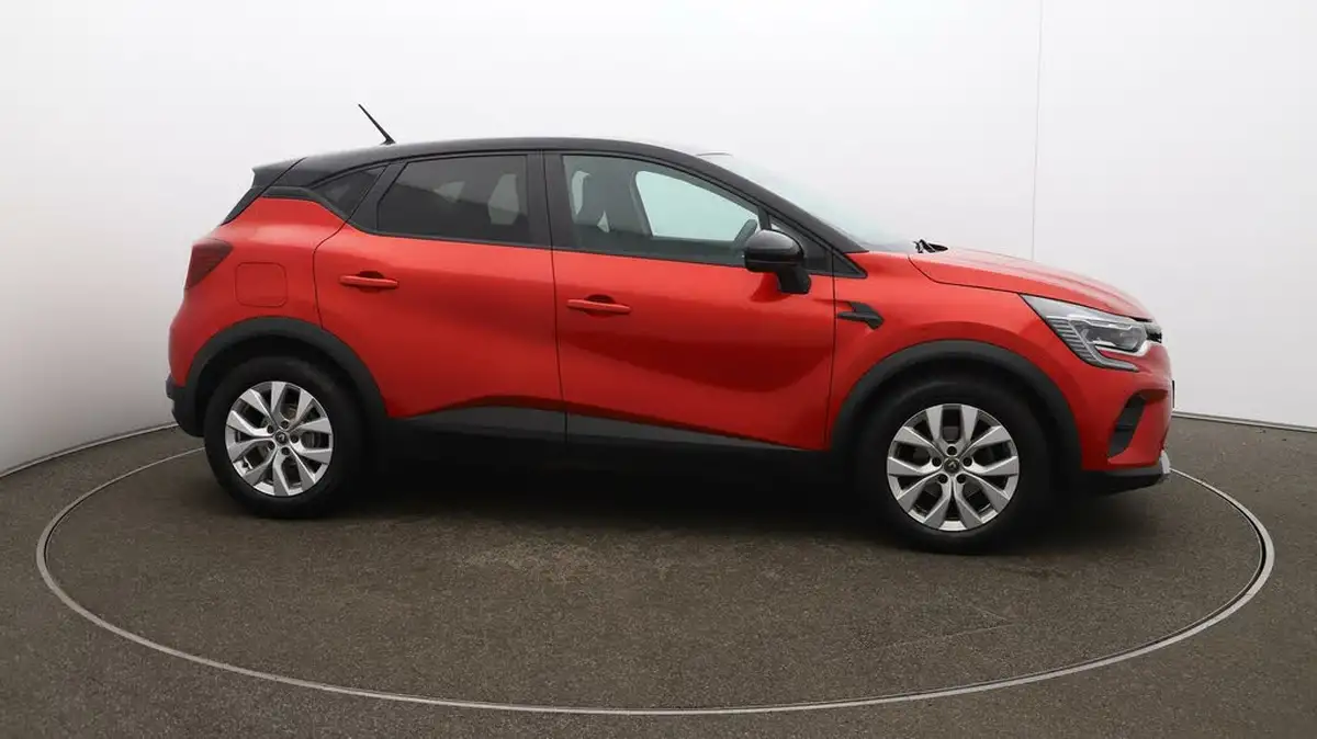 2021-renault-captur-13-tce-iconic-140ps-big-47